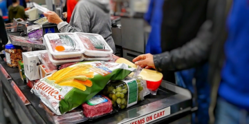 Food prices will start to rise again in Canada