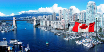 Major retailers continue to leave Canada