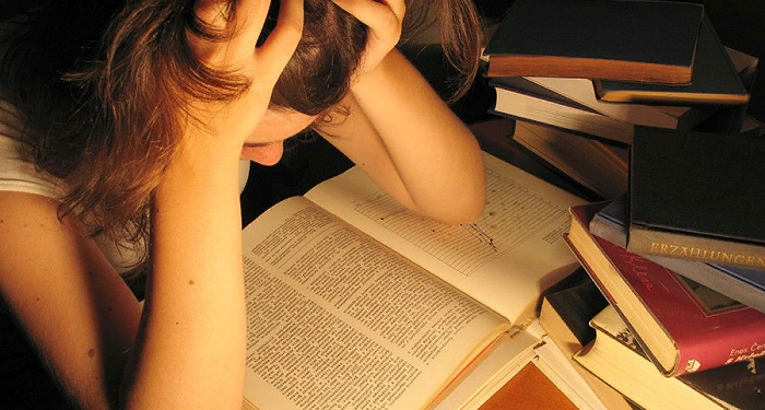 Світ Знань відгуки: Як студенти оцінюють компанію за написання дипломних робіт