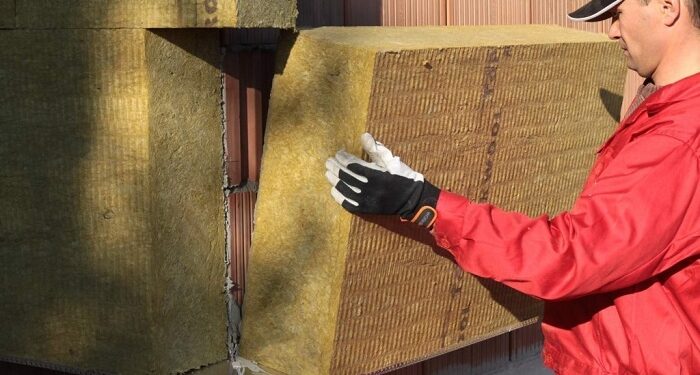 Монтаж утеплювача на фасад: правила та поради професіоналів