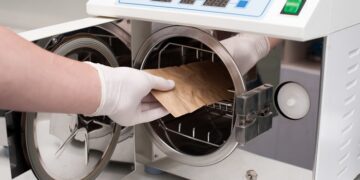 Автоклав для маникюра: преимущества и правила применения