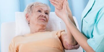 Що потрібно знати про реабілітацію після інсульту: основні етапи та рекомендації