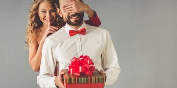 Как подобрать оригинальный подарок для мужчины: интересные идеи и советы