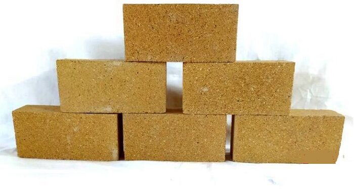Основные характеристики и отличительные особенности огнеупорного кирпича