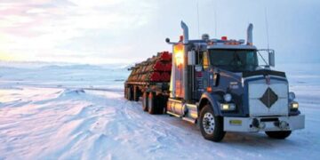Must-have winter gear for truckers running Wisconsin and the Upper Midwest