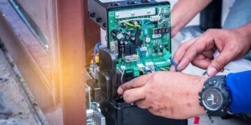 Garage door automation system failures: causes and solutions