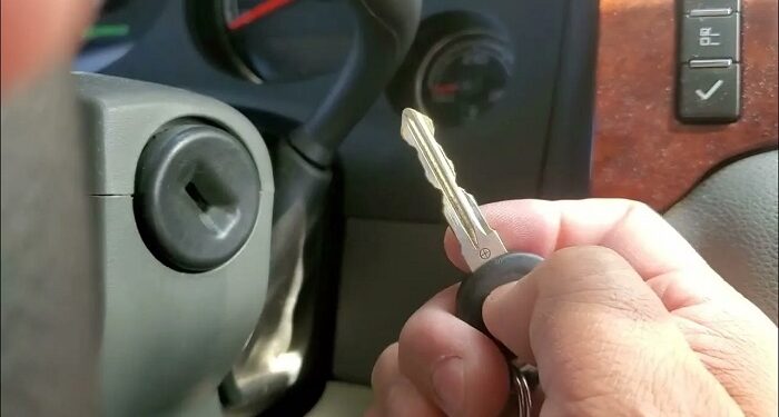 What to do if your car key breaks and how to fix the problem quickly