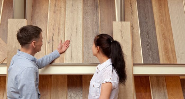 How to choose the right flooring store for a home renovation